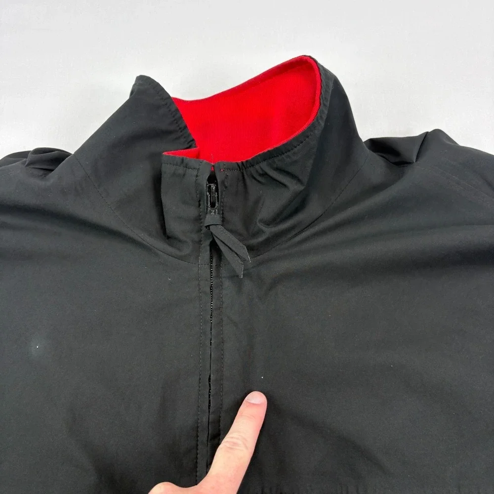 zero restriction jacket has